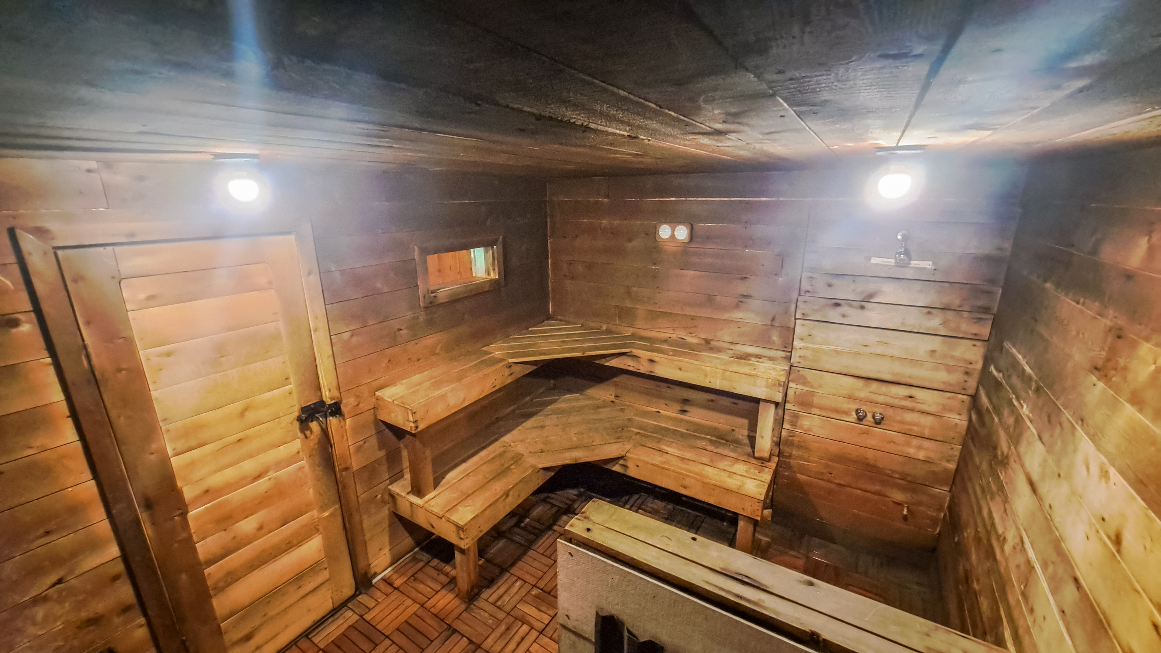 Boreal Retreat cabin
